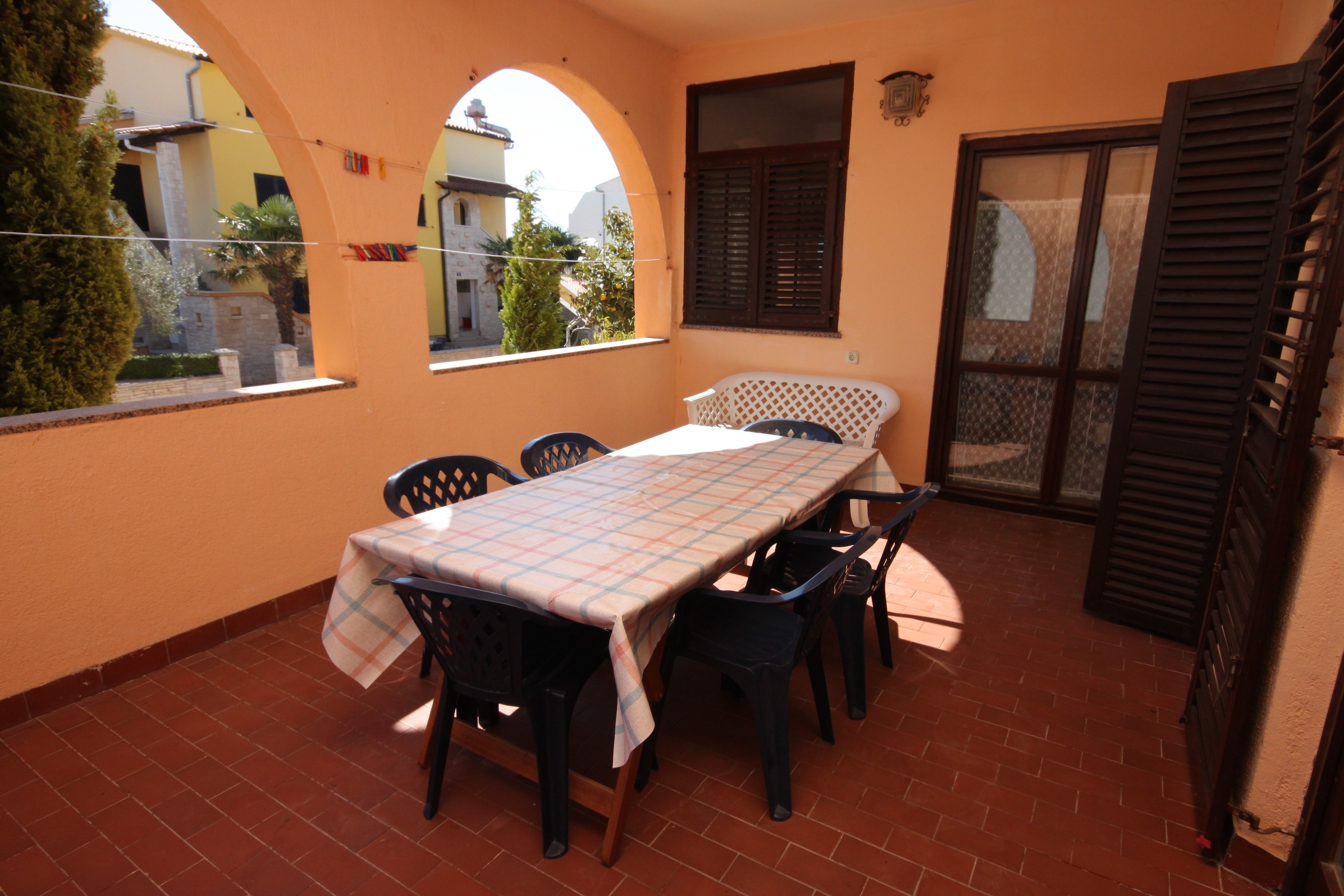 Three bedroom apartment with terrace Medulin  A-a