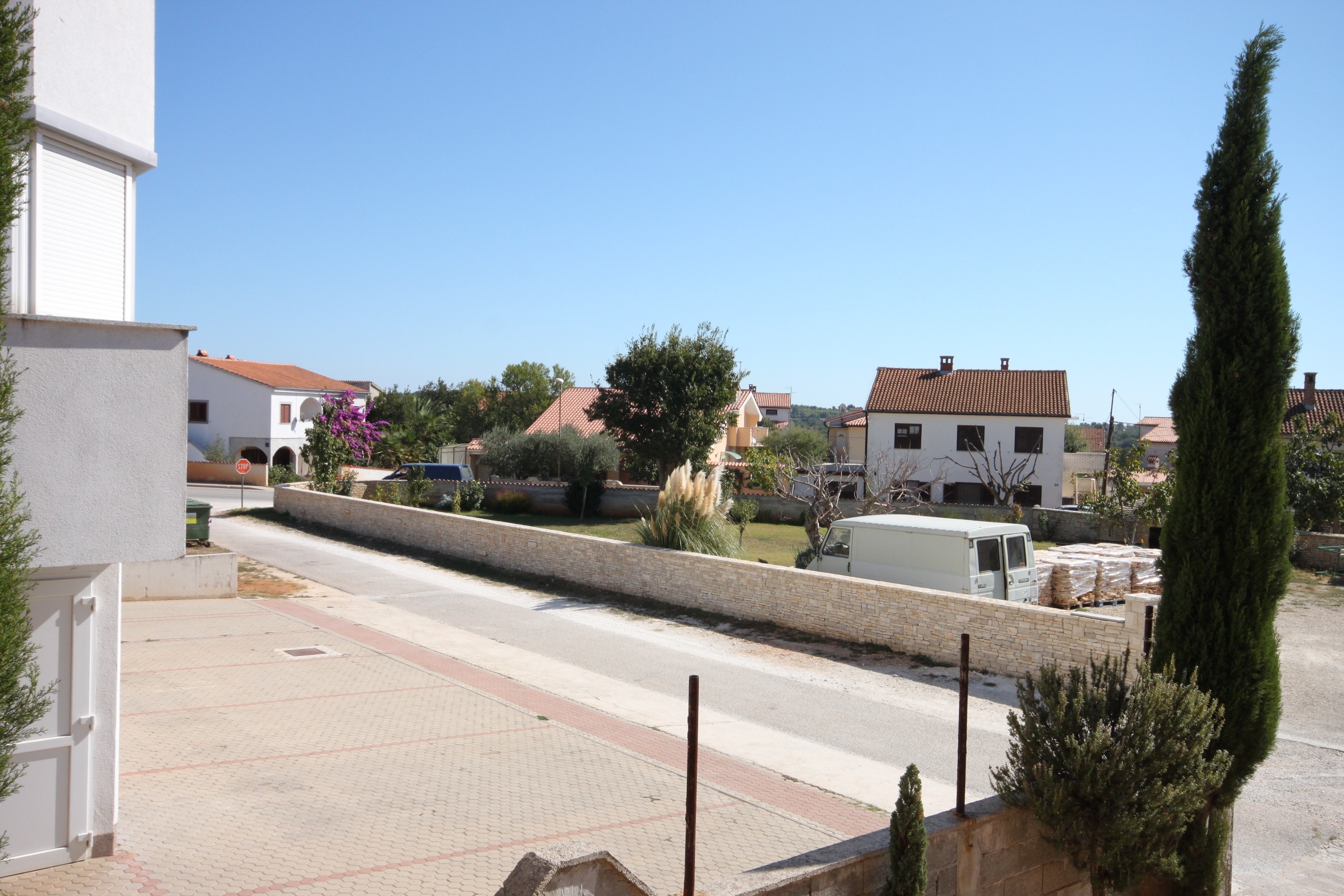 Three bedroom apartment with terrace Medulin  A-a