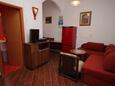 Medulin, Sala de estar in the apartment, air condition available y WiFi.