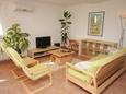 Living room Medulin, Living room in the apartment, air condition available and WiFi.