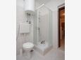 Bathroom 1 Ližnjan, Bathroom 1 in the apartment, (pet friendly) and WiFi.