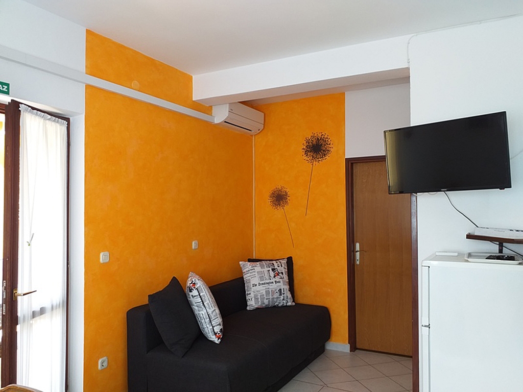 Two bedroom apartment with terrace Fažana (A-7234-a) Two bedroom apartment with terrace Fažana (A-7234-a)