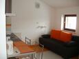 Living room Fažana, Living room in the studio-apartment, air condition available and WiFi.