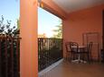 Terrace Fažana, Terrace in the apartment, with a sea view, (pet friendly) and WiFi.