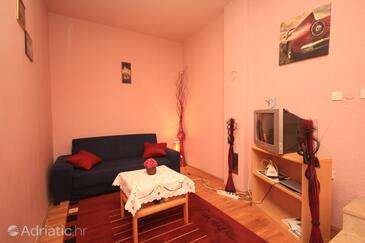 Living room Banjole, Living room in the apartment, dopusteni kucni ljubimci i WIFI.
