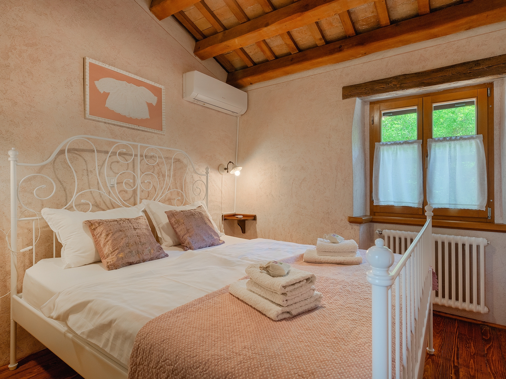 Three bedroom house with terrace and sea view Trget, Raša  K