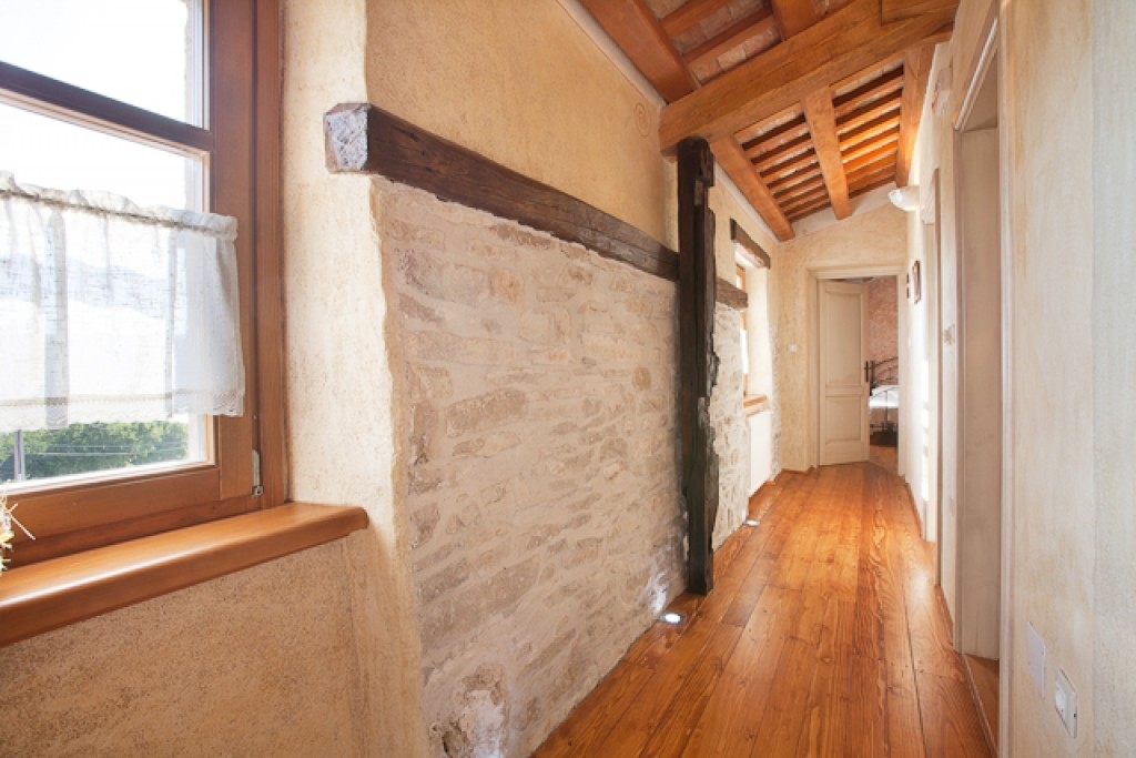 Three bedroom house with terrace and sea view Trget, Raša  K