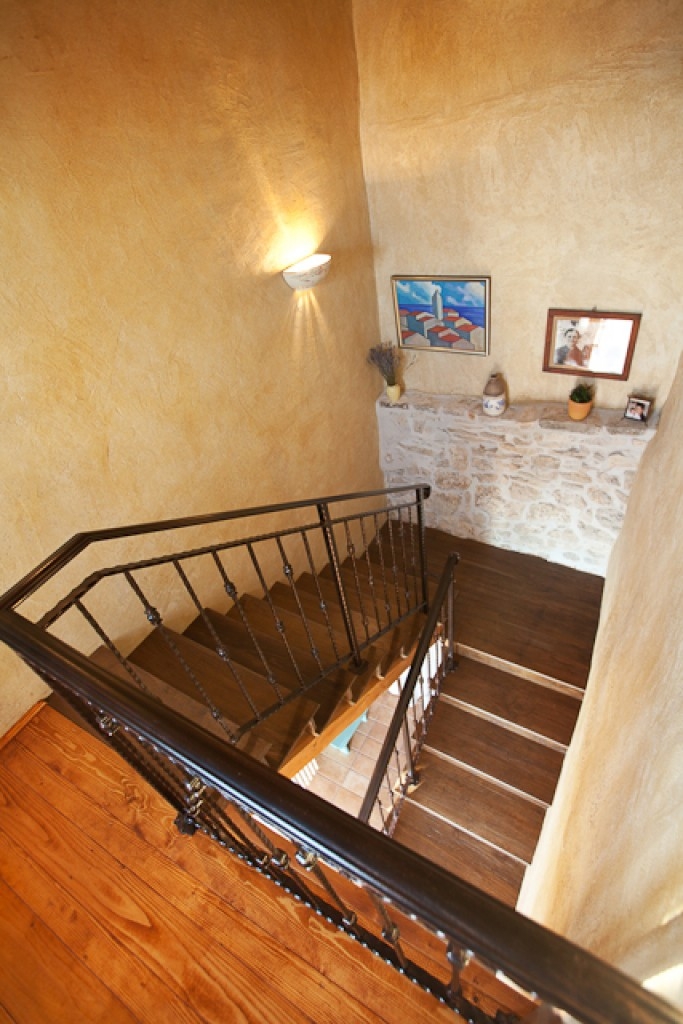 Three bedroom house with terrace and sea view Trget, Raša  K