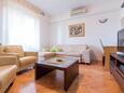 Nappali Fažana, Nappali szállásegység típusa apartment, dostupna klima, dopusteni kucni ljubimci i WIFI.
