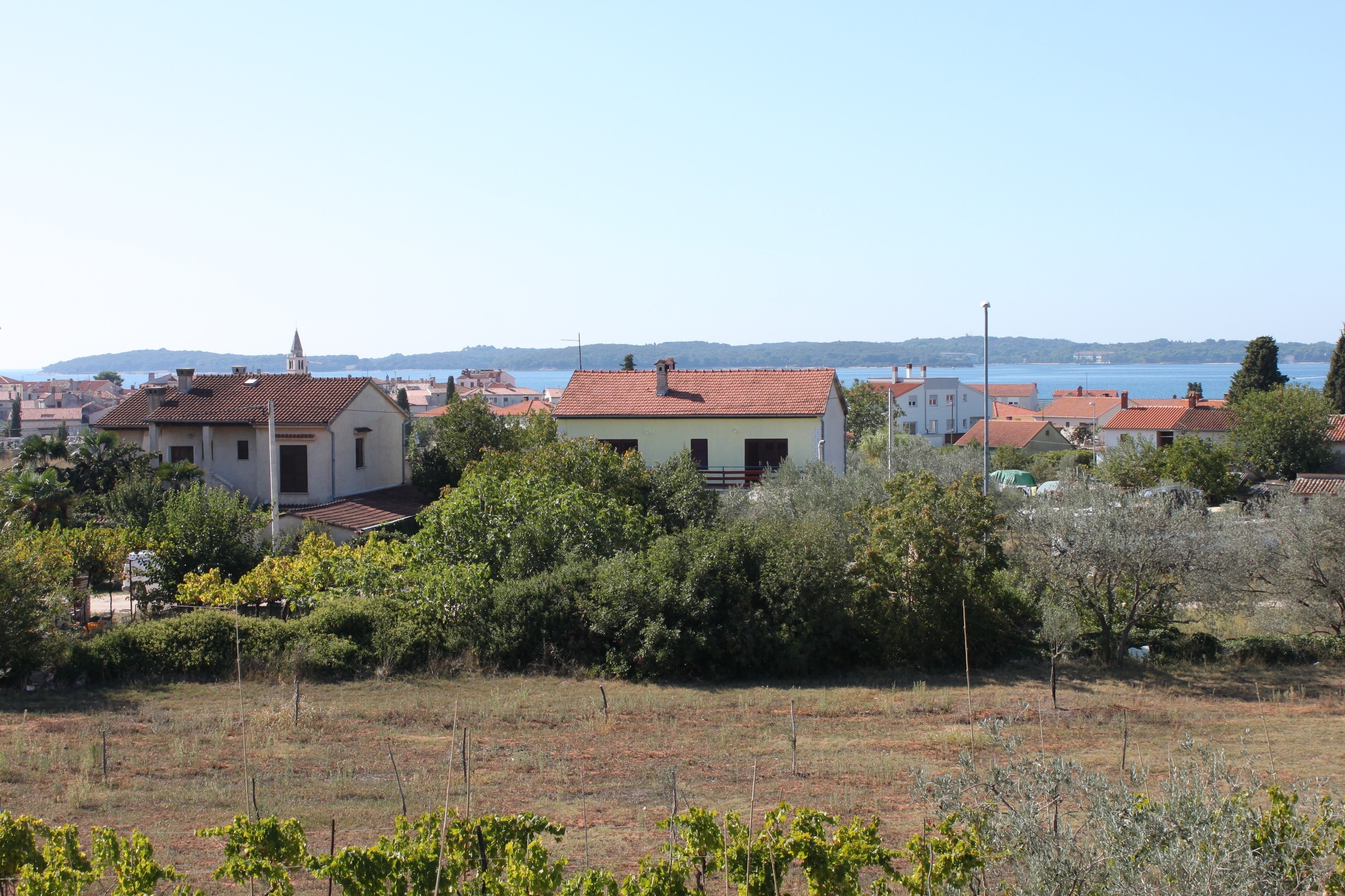 Two bedroom apartment with terrace and sea view Fažana  A-a