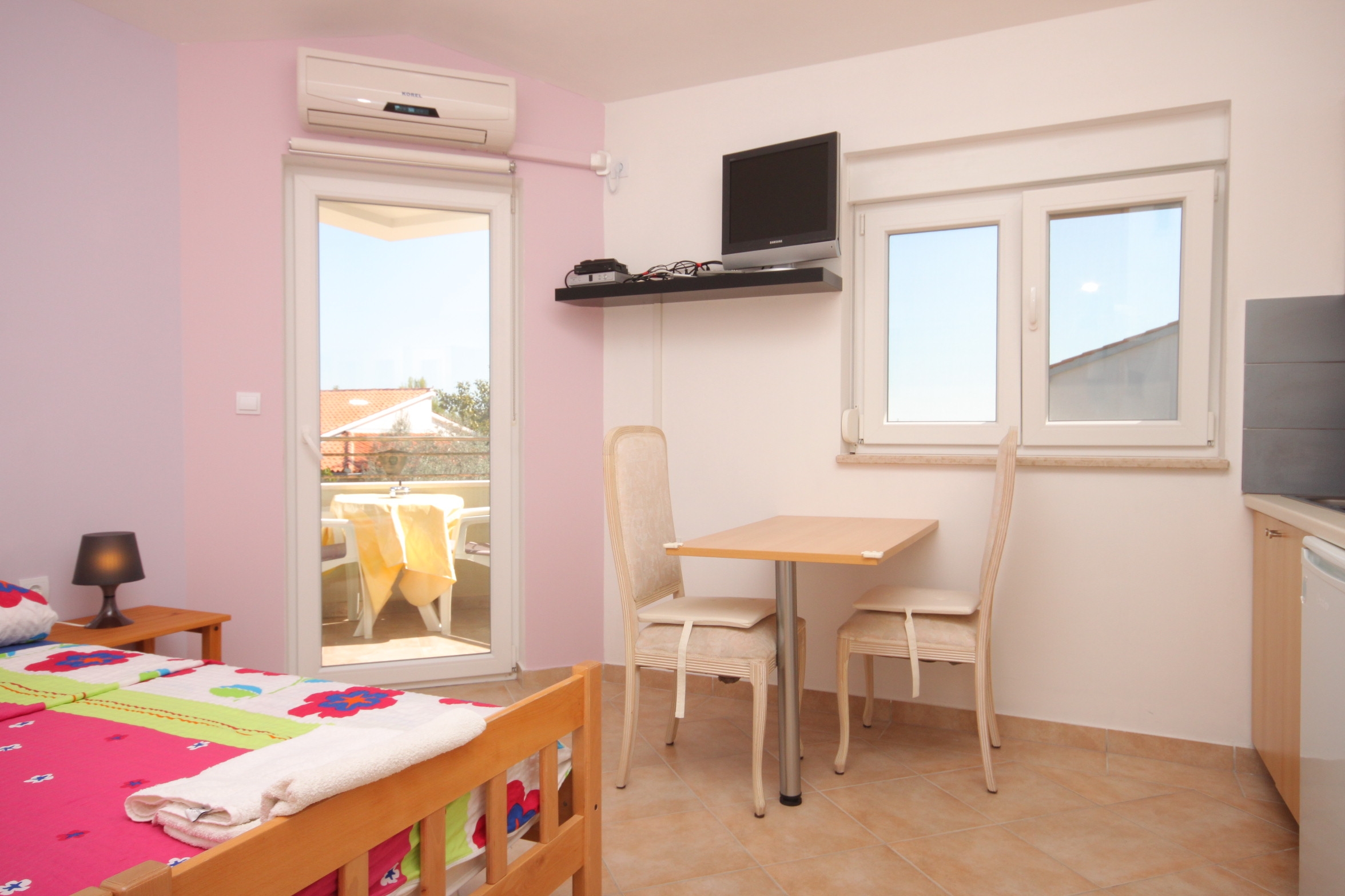 Studio flat with terrace Fažana (AS-7252-b)