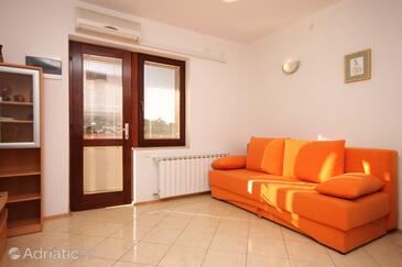 Living room Peroj, Living room in the apartment, dostupna klima i WIFI.