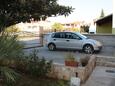 Parking lot Peroj, Fažana, Parking lot 7254 - Apartments with pebble beach.