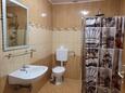 Fažana, Bathroom in the apartment, (pet friendly) and WiFi.