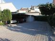 Parking lot Štinjan, Pula, Parking lot 7267 - Apartments with pebble beach.