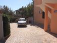 Parking lot Fažana, Fažana, Parking lot 7282 - Apartments with pebble beach.