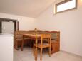 Dining room Fažana, Dining room in the apartment, (pet friendly) and WiFi.