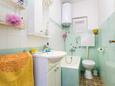 Bathroom Mirca, Bathroom in the apartment, (pet friendly).