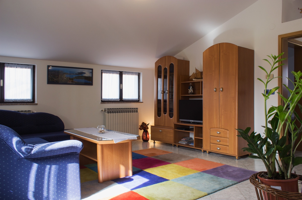 Two bedroom apartment with terrace Medulin (A-7295-a) Two bedroom apartment with terrace Medulin (A-7295-a)