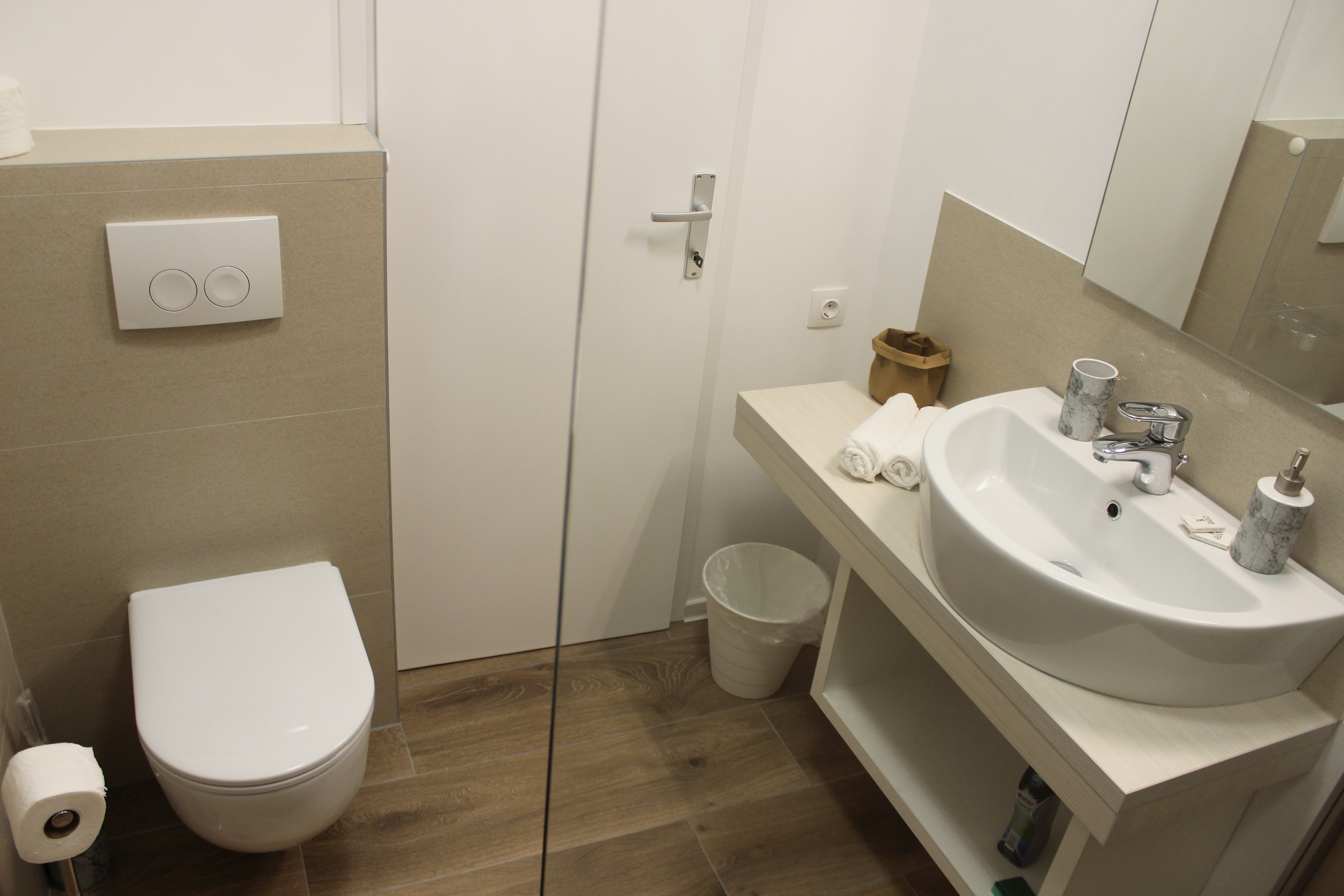 One bedroom apartment with terrace Valbandon, Fažana  A-a
