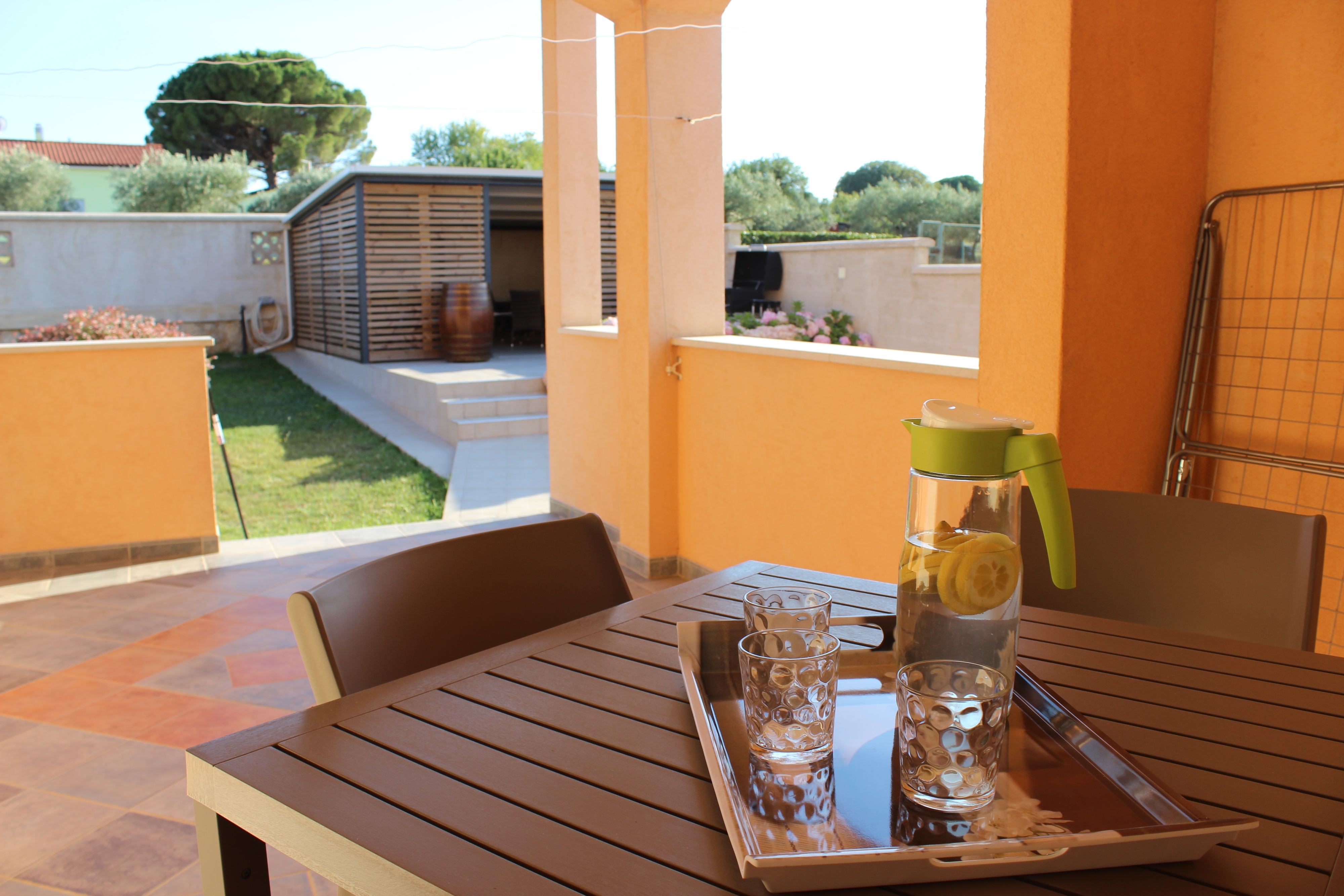 One bedroom apartment with terrace Valbandon, Fažana  A-a