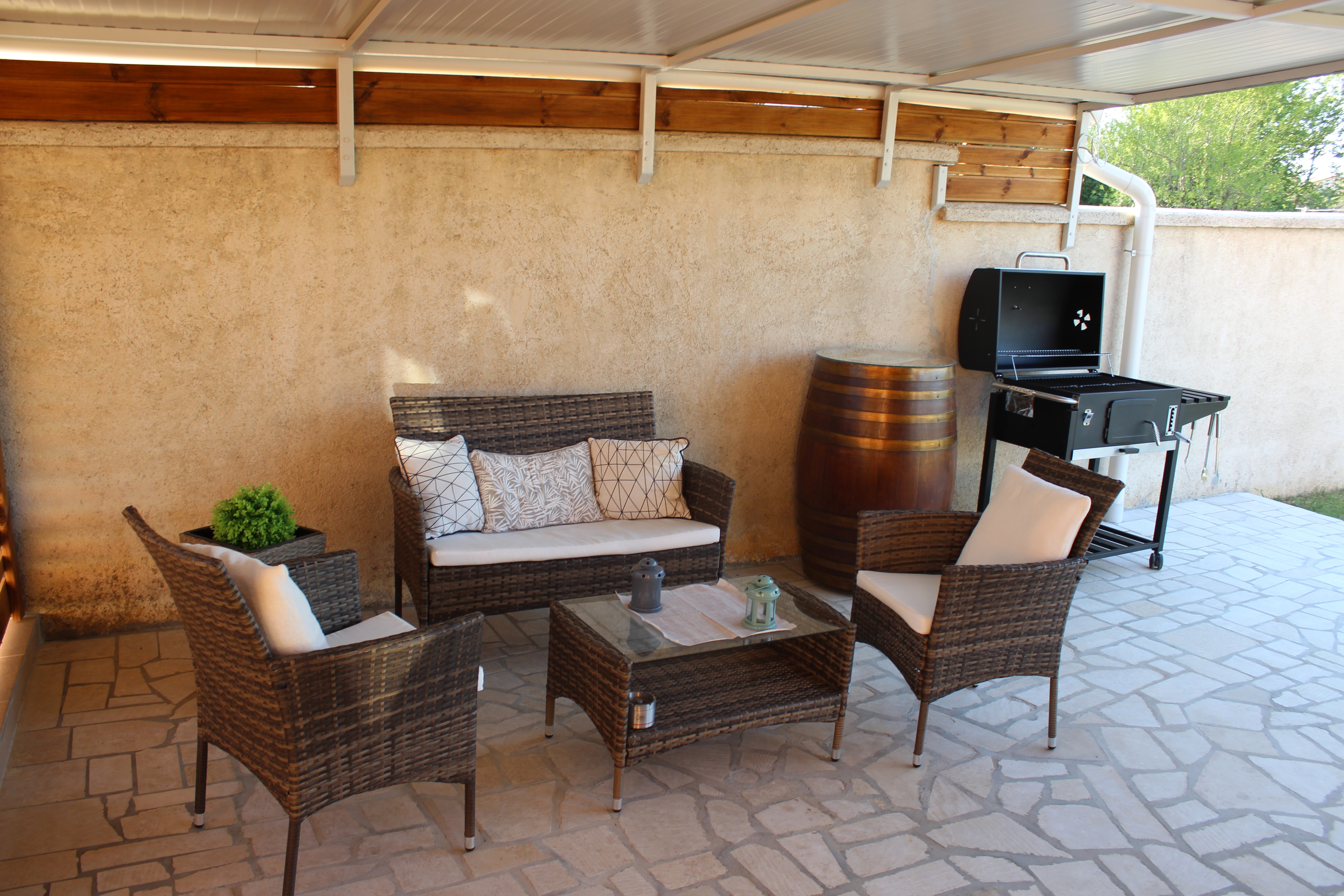 One bedroom apartment with terrace Valbandon, Fažana  A-b