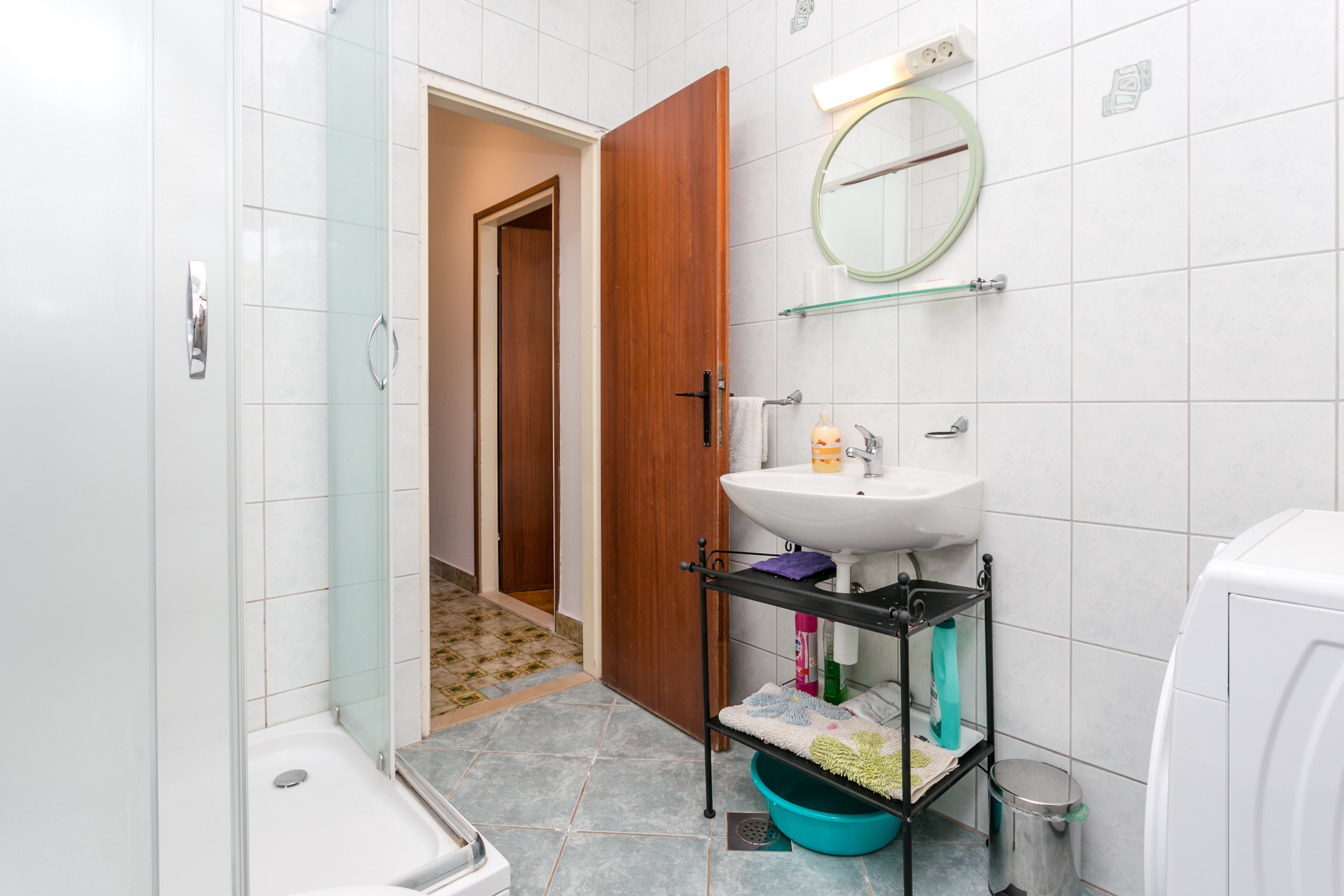 Three bedroom apartment with terrace and sea view Mirca, Brač  A-a