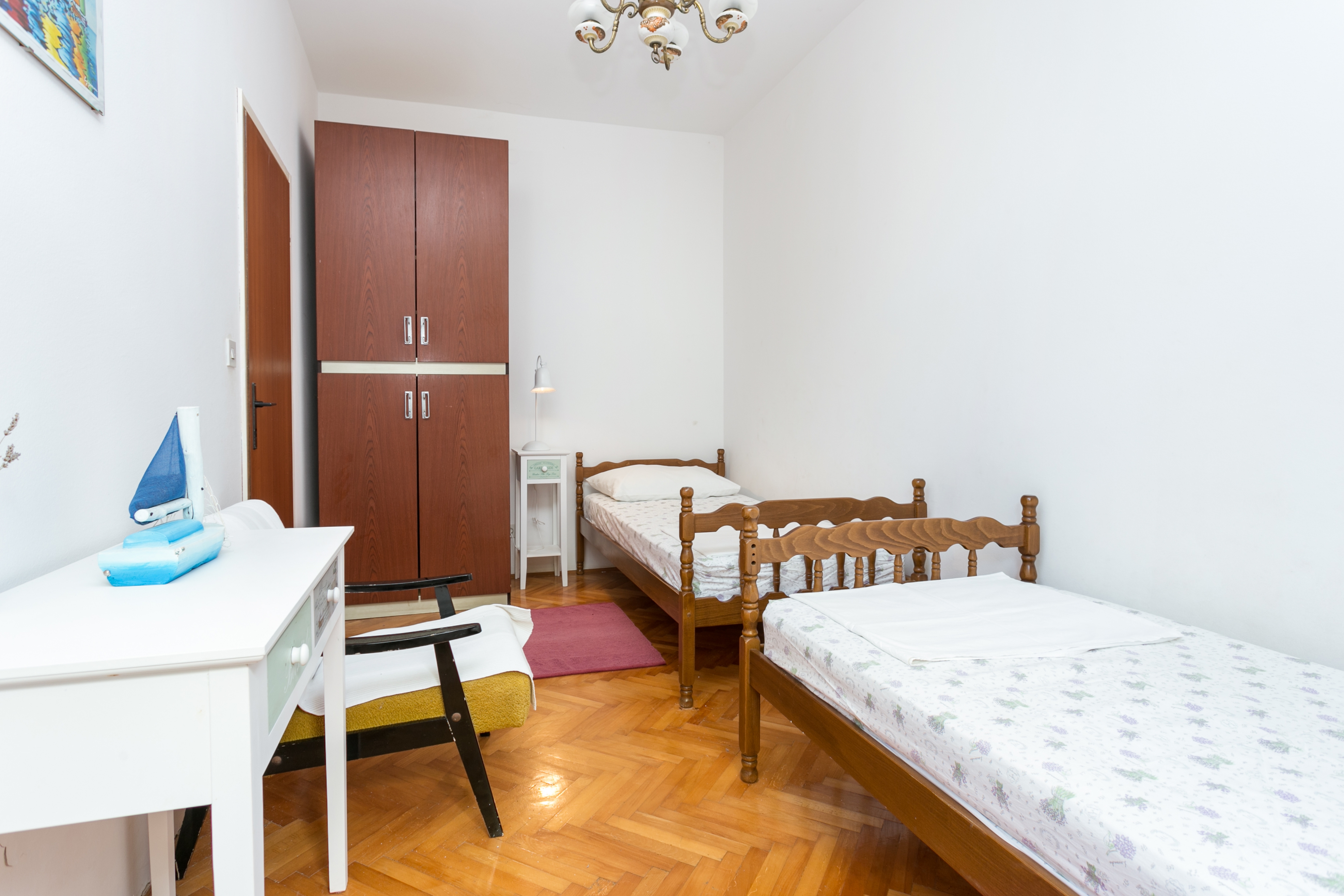 Three bedroom apartment with terrace and sea view Mirca, Brač  A-a