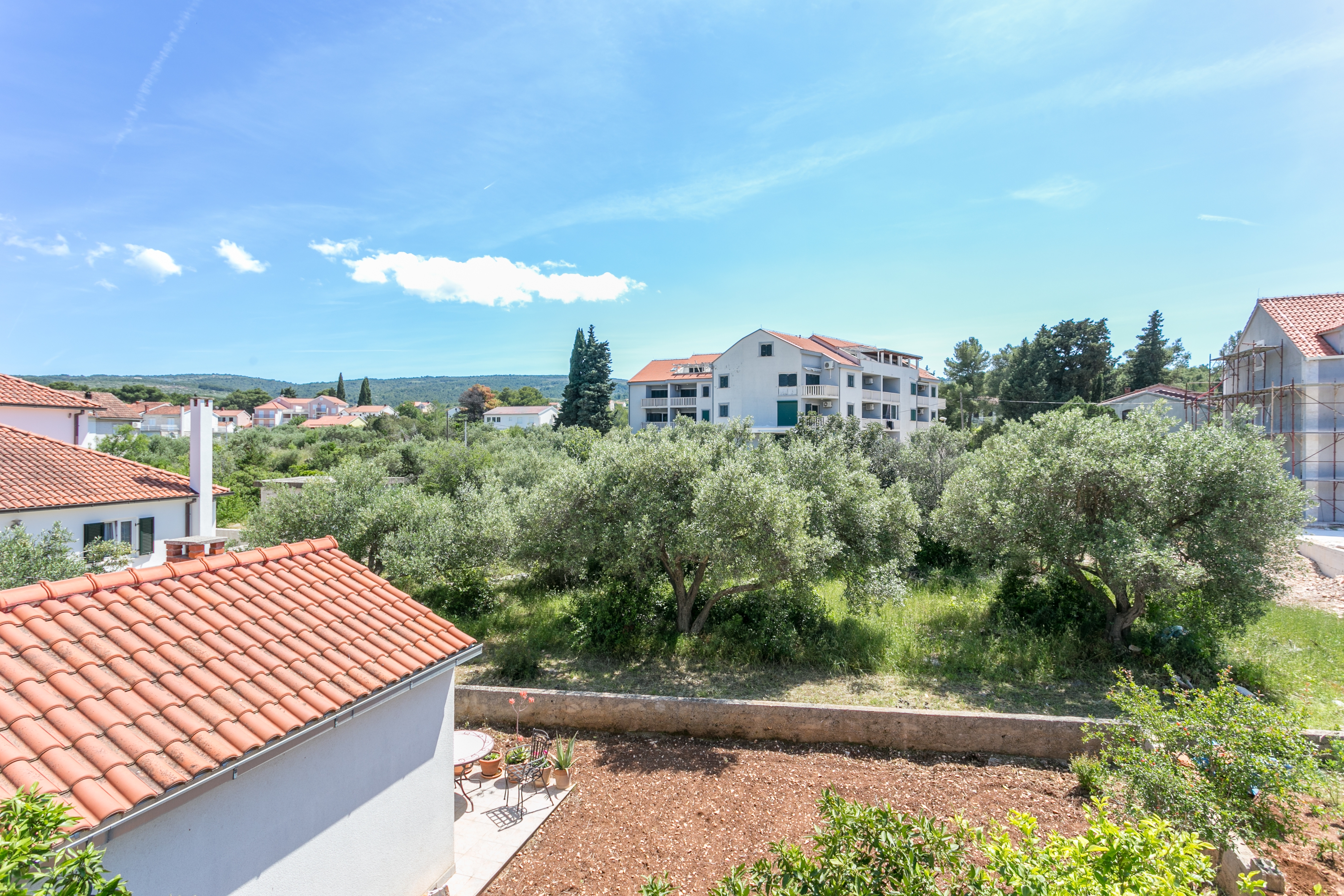 Three bedroom apartment with terrace and sea view Mirca, Brač  A-b
