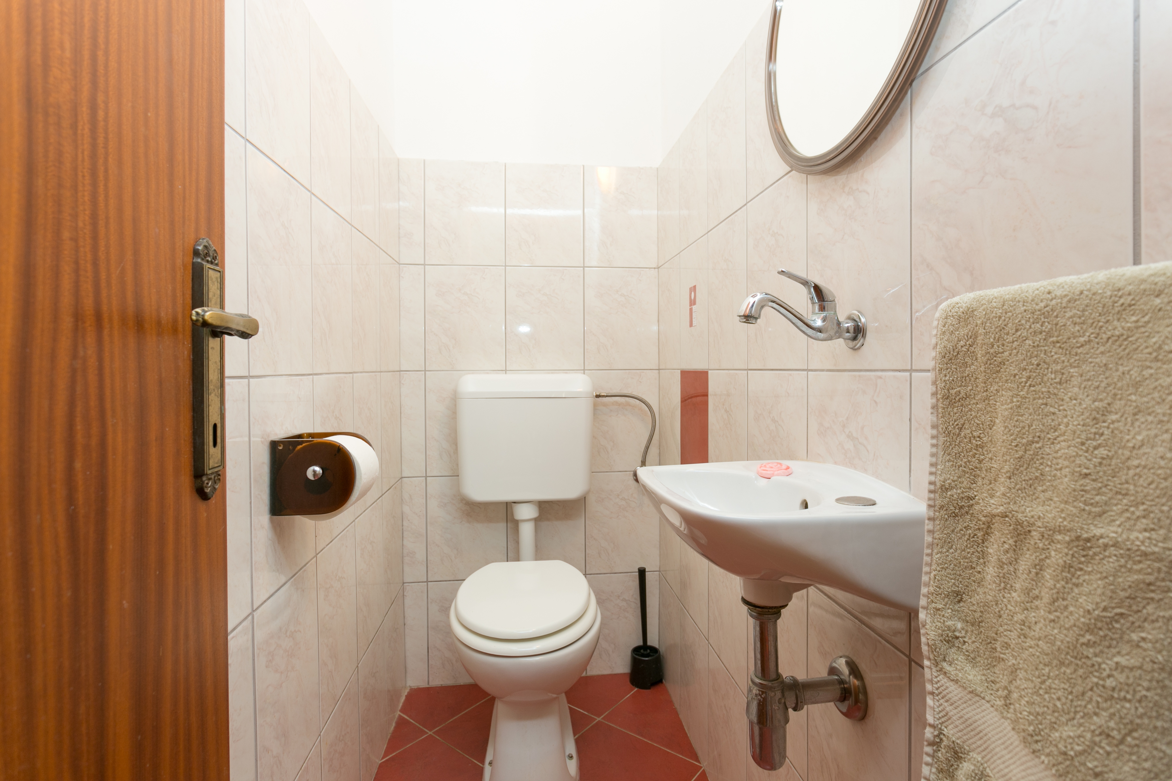 Three bedroom apartment with terrace and sea view Mirca, Brač  A-b