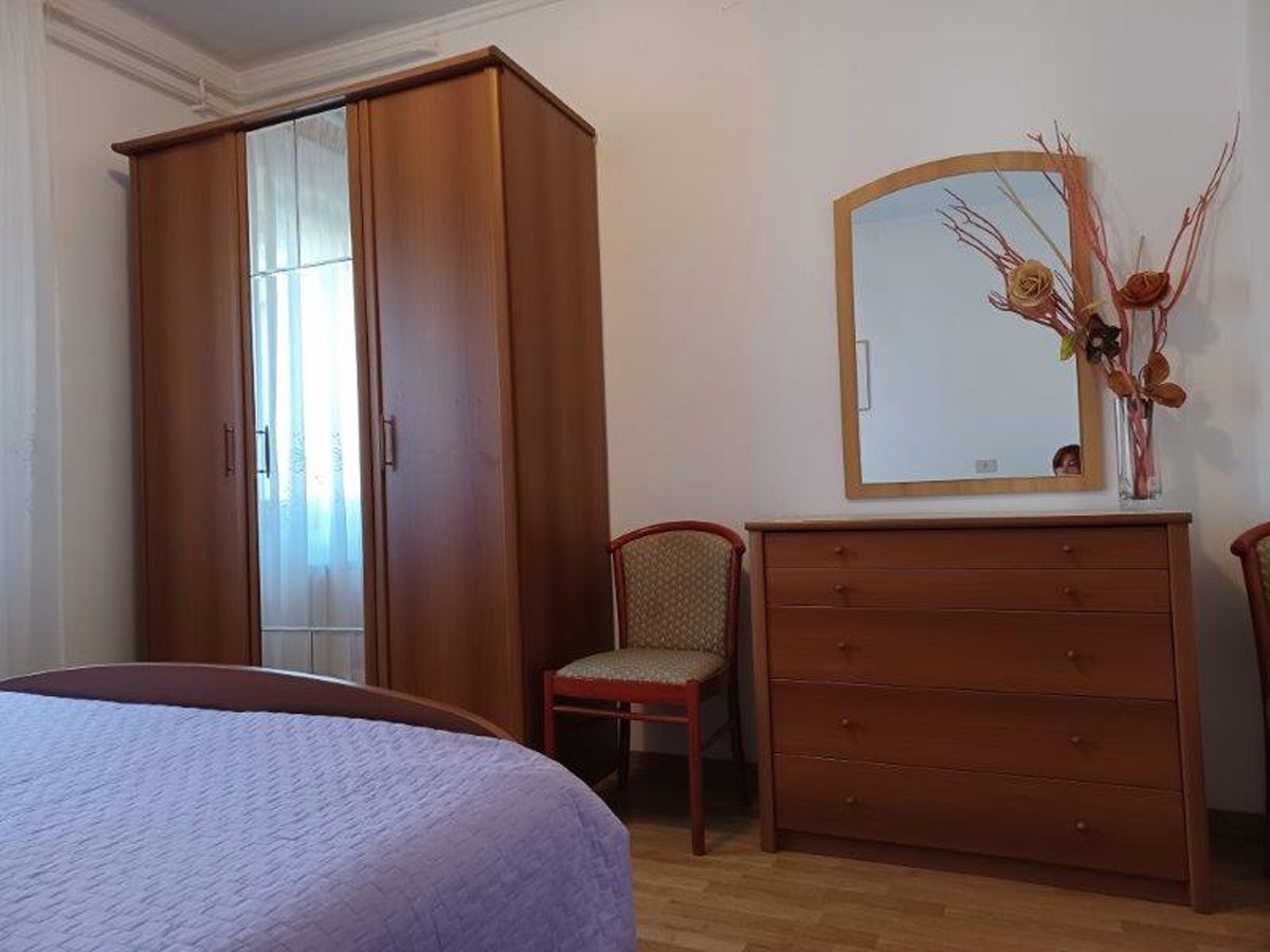 One bedroom apartment with terrace Novigrad  A-a