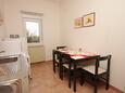 Dining room Vinkuran, Dining room in the apartment.