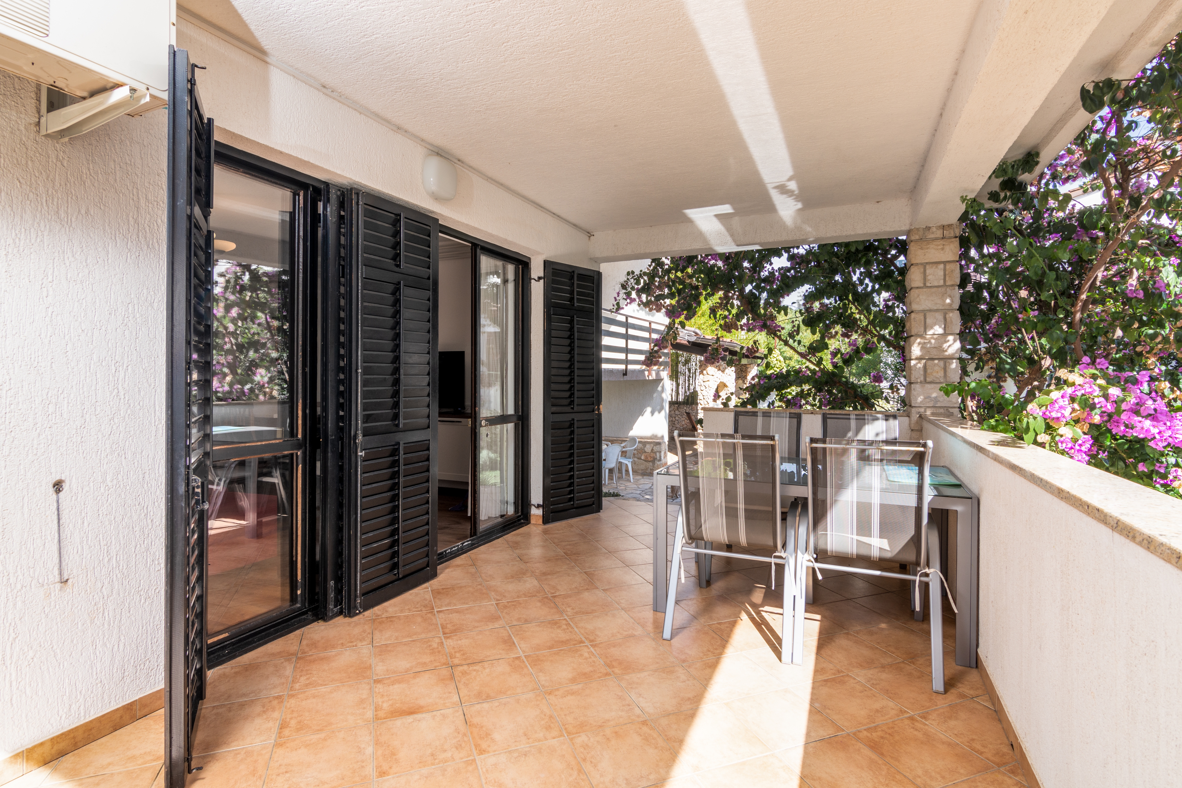 One bedroom apartment with terrace Pješčana Uvala, Pula  A-b