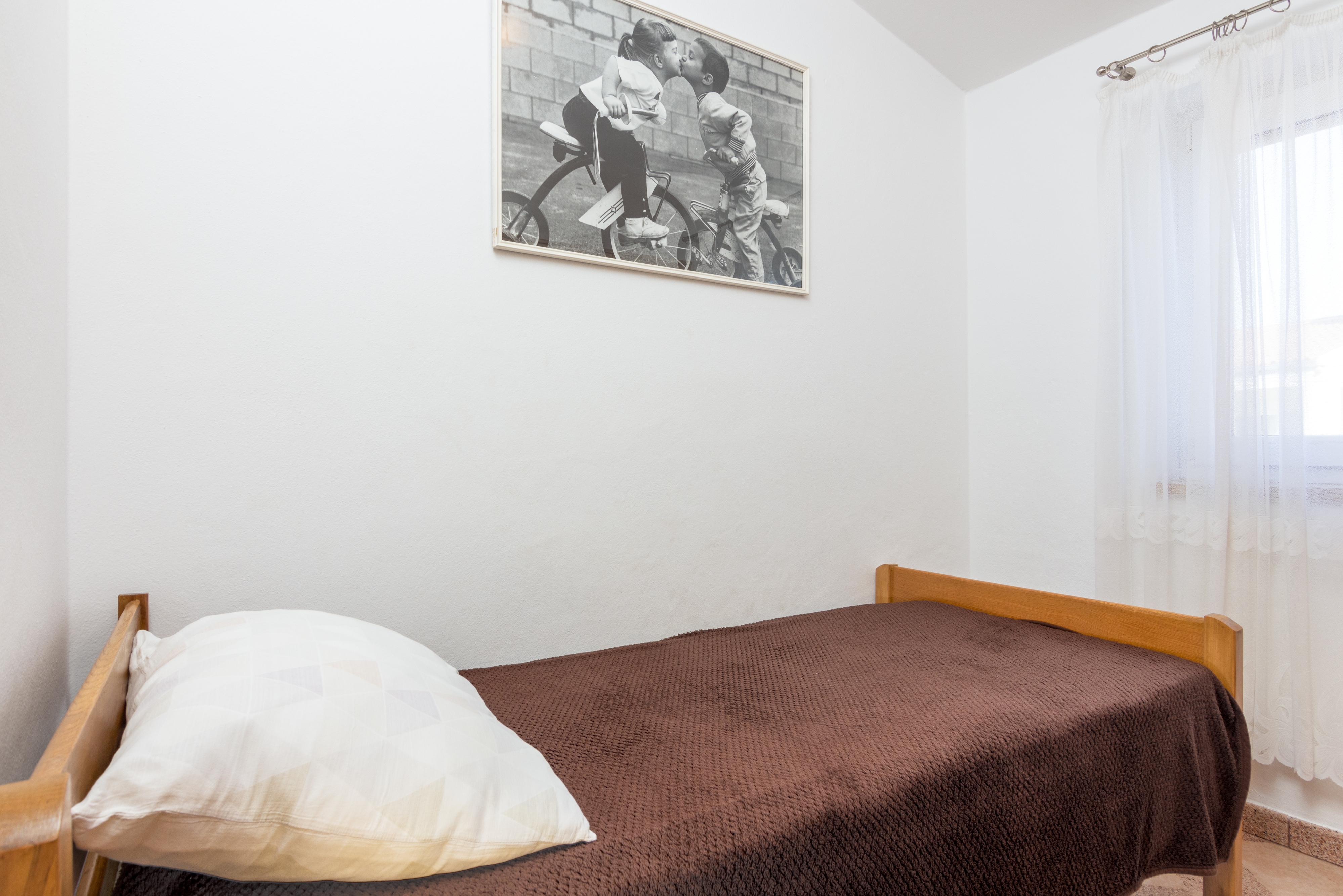 Three bedroom apartment with terrace Valbandon, Fažana  A-a