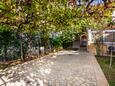 Parkiralište Valbandon, Fažana, Parkiralište 7352 - Apartmani sa šljunčanom plažom.
