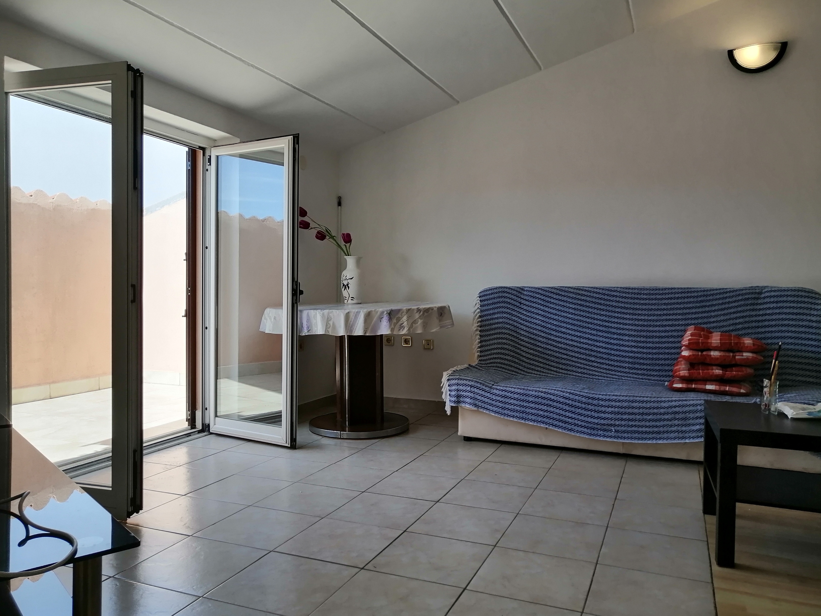 Two bedroom apartment with terrace Valbandon, Fažana (A-7355-a)