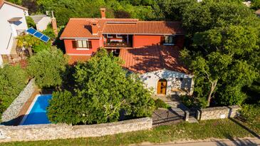 Krnica, Marčana, Property 7357 - Apartments with pebble beach.