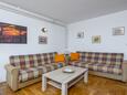 Living room Štinjan, Living room in the apartment, air condition available, (pet friendly) and WiFi.
