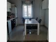 Dining room Postira, Dining room in the apartment, (pet friendly) and WiFi.