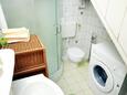 Koupelna 2 Guran, Koupelna 2 v ubytování typu house, WiFi.