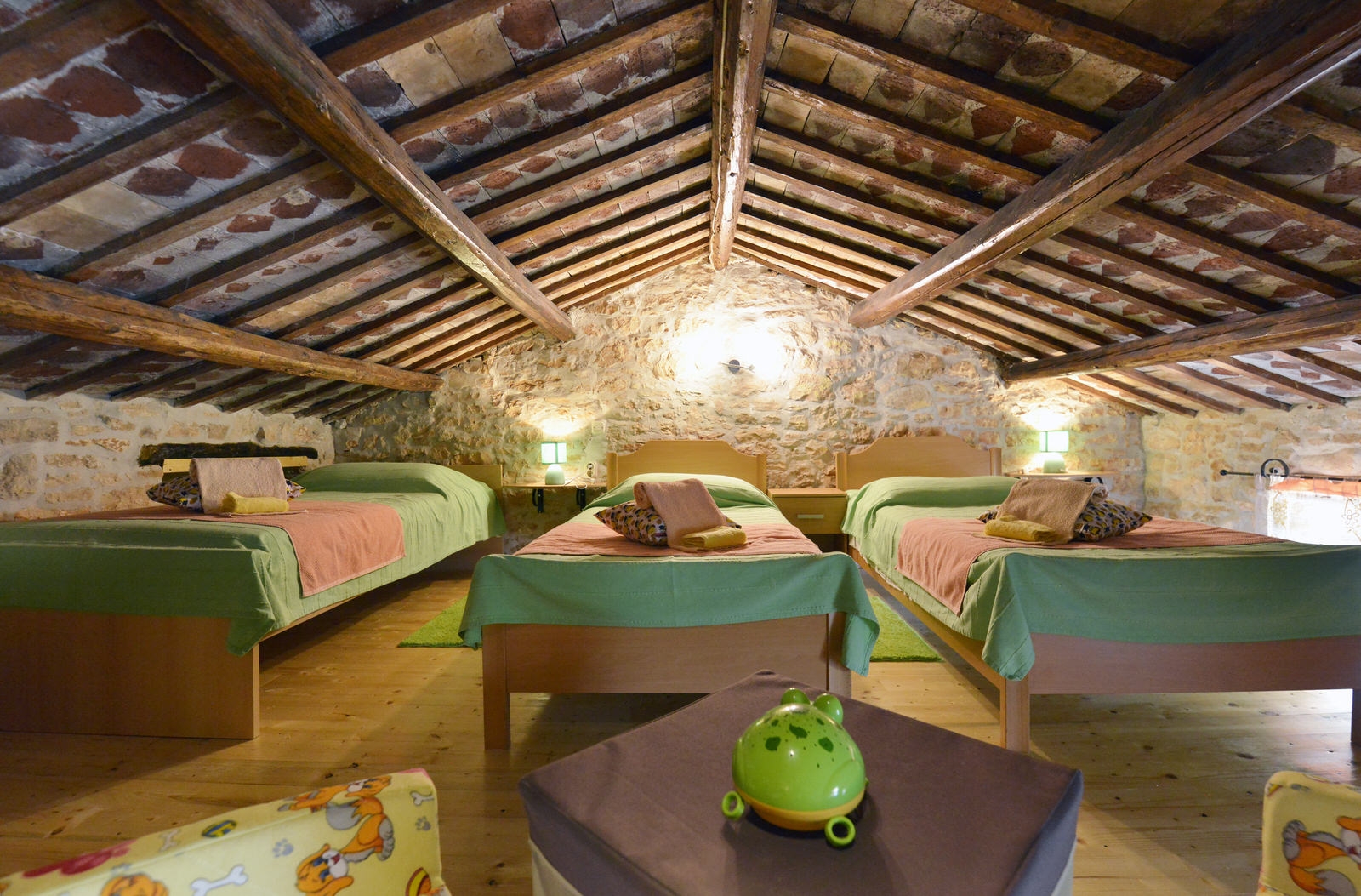 Three bedroom house with terrace Guran, Central Istria - Središnja Istra  K