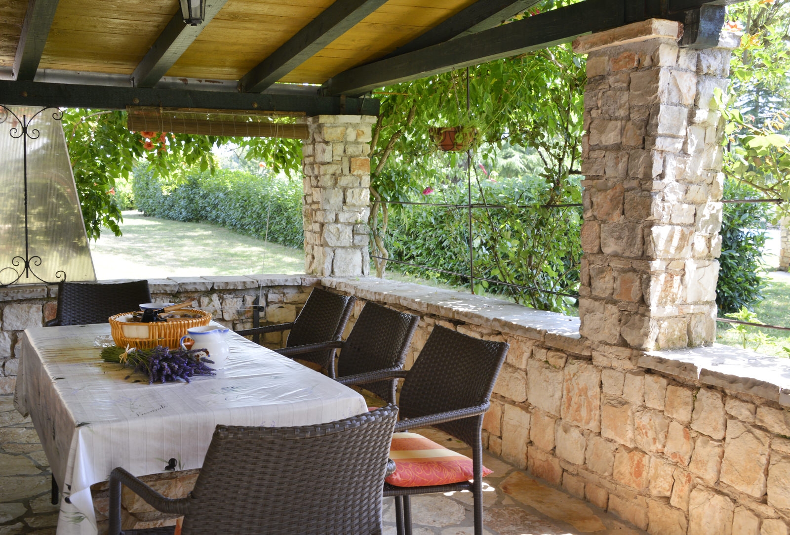 Three bedroom house with terrace Guran, Central Istria - Središnja Istra  K