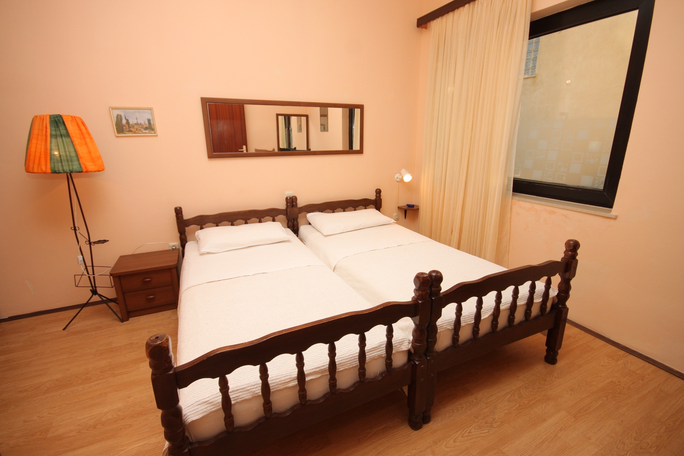 Top Medulin Pomer Top Medulin Pomer