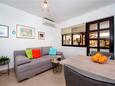 Obývacia izba Rovinj, Obývacia izba v ubytovacej jednotke apartment, klimatizácia k dispozícii a WiFi.