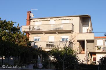 Property Fažana, Fažana, Property 7382 - Apartments near sea with pebble beach.