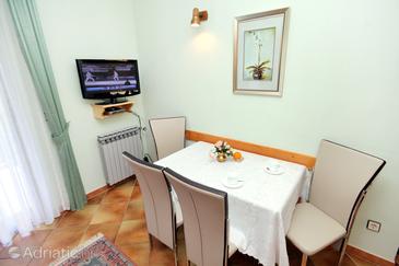 Dining room Poreč, Dining room in the apartment, WIFI.