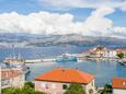 Postira, Terrasse - Ausblick in folgender Unterkunftsart apartment, WiFi.