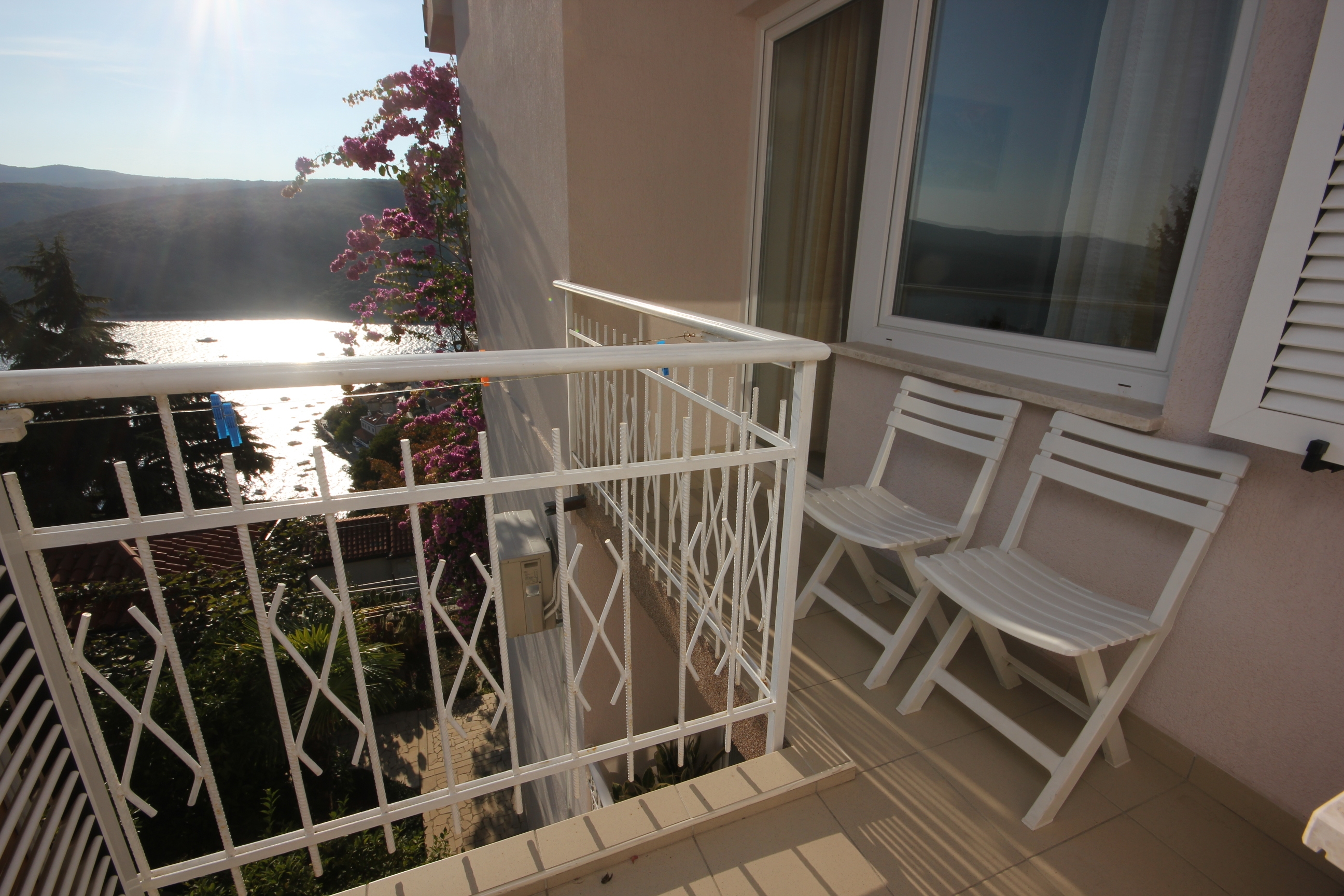 One bedroom apartment with balcony and sea view Rabac, Labin  A-d