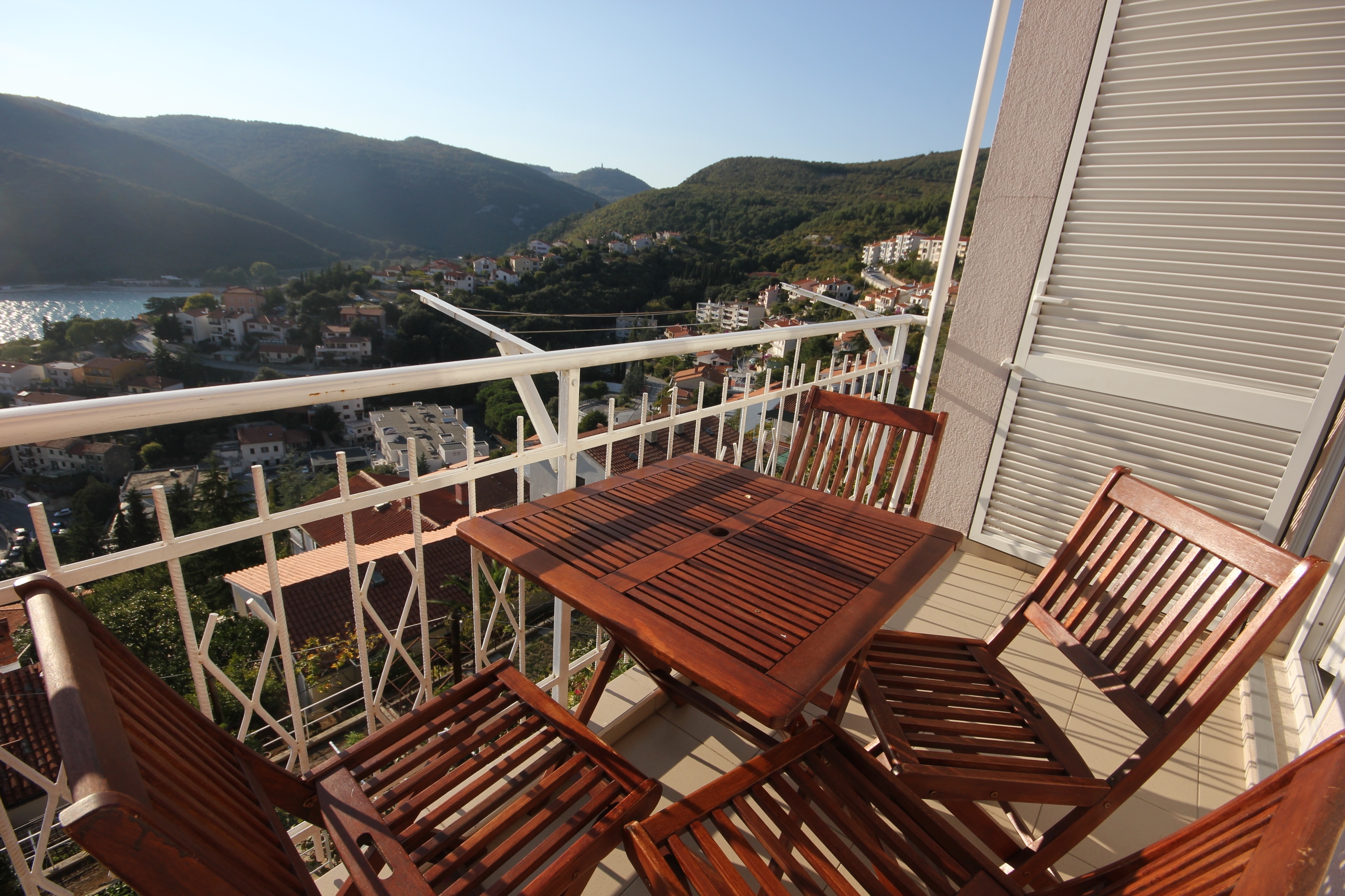 One bedroom apartment with balcony and sea view Rabac, Labin  A-e