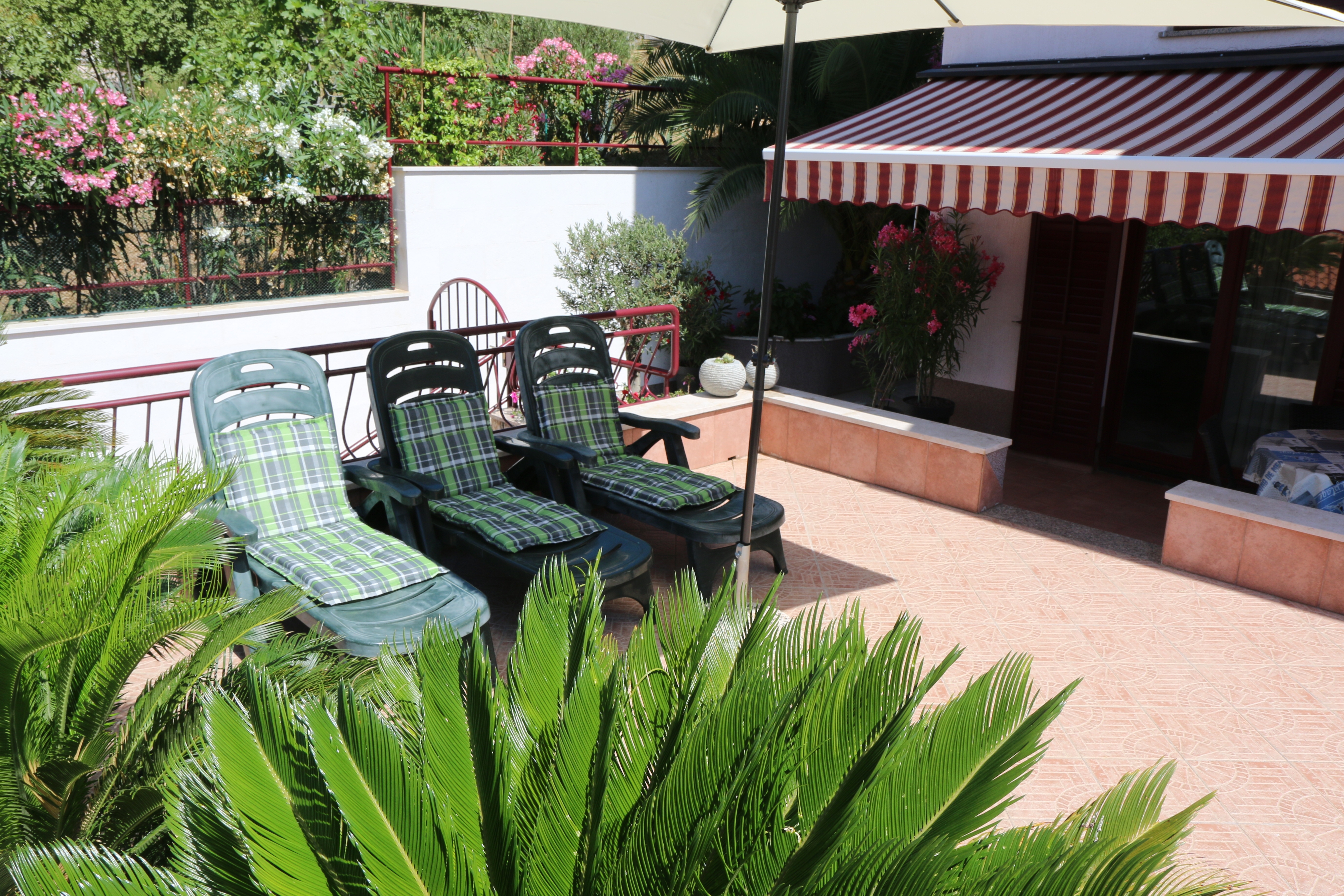 One bedroom apartment with terrace Rabac, Labin  A-b